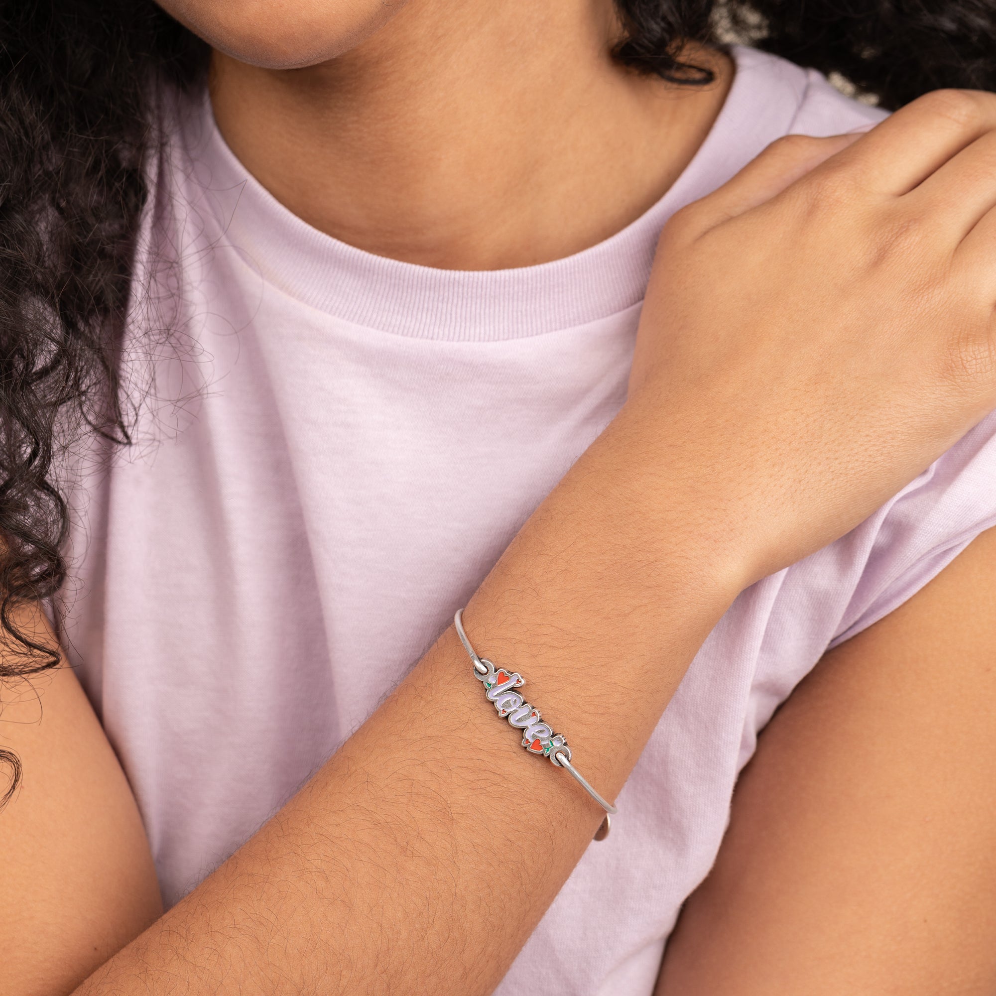 Love-Inline-Charm-Bangle-Silver-Model-A21EBWAP9RS.jpg
