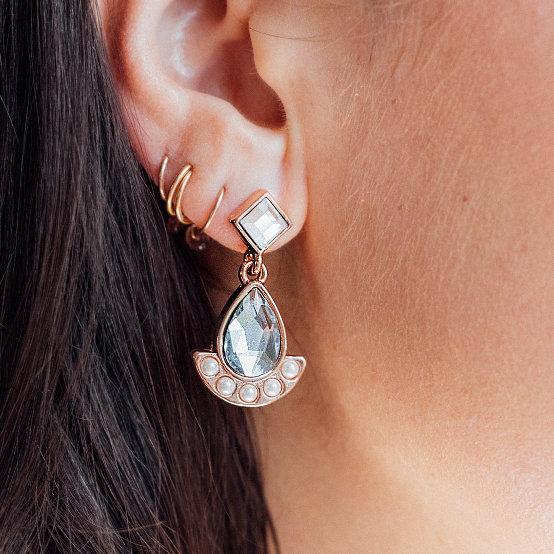 reb-den_earrings_09.jpg
